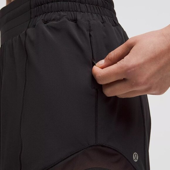 Hotty Hot High Rise Short 4" - Black - Picture 3 of 3